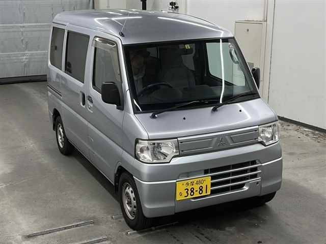 385 MITSUBISHI MINICAB VAN U61V 2012 г. (MIRIVE Saitama)